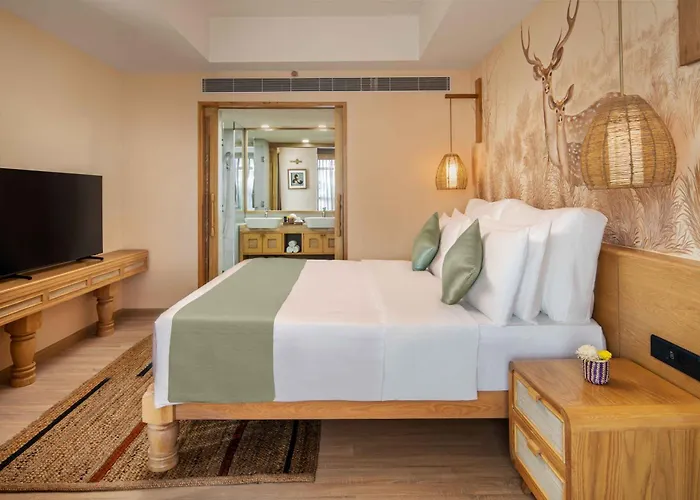 Varnabas Museum Hotel 5*